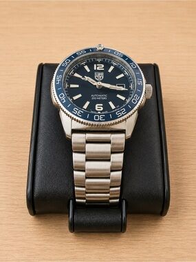 Luminox Pacific Driver Automatic Watch | 3100 Series